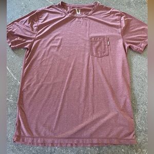 Vuori men’s XL tee